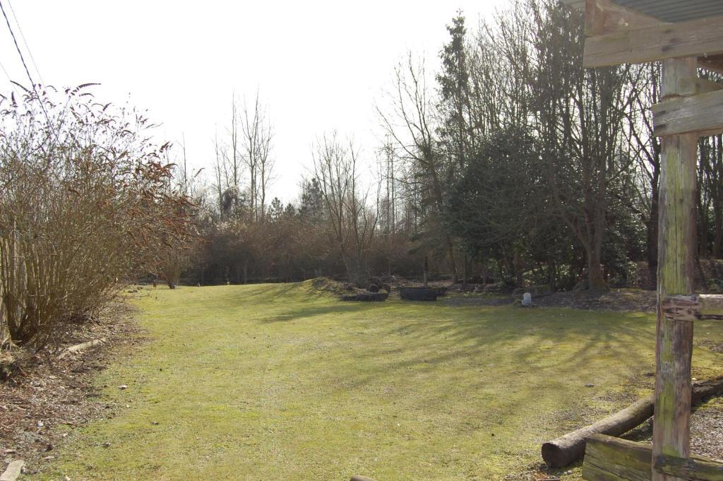 Auberge Du Bord Des Eaux - Demi-Pension Assuree Sur Reservation Saint-Amand-les-Eaux Exterior foto