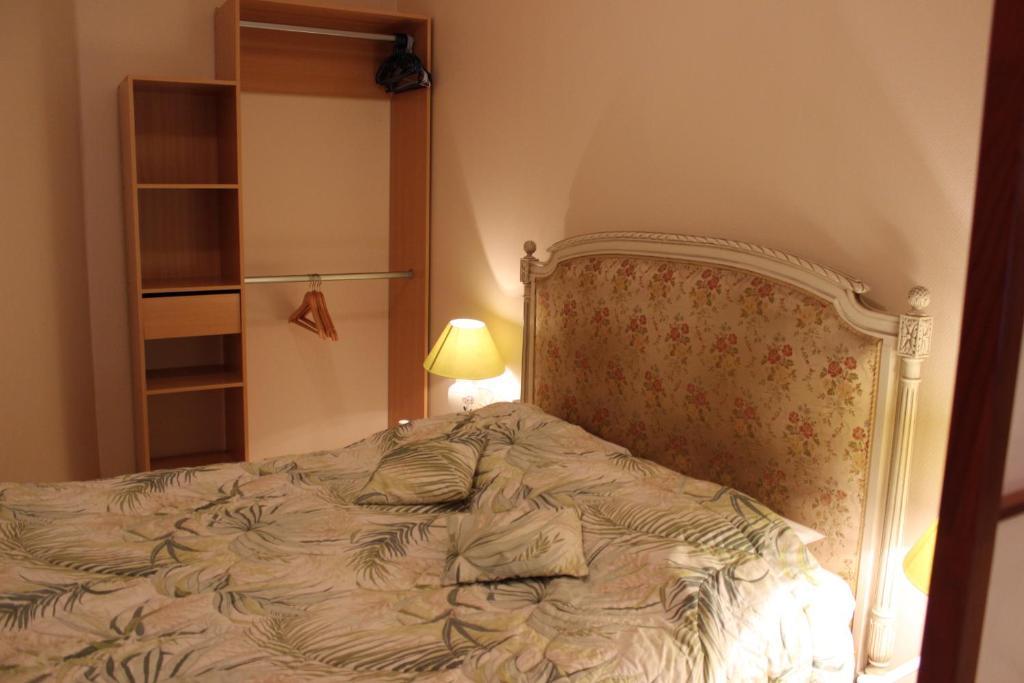 Auberge Du Bord Des Eaux - Demi-Pension Assuree Sur Reservation Saint-Amand-les-Eaux Exterior foto